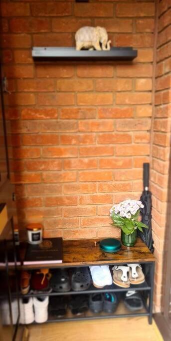 Lovely 2 Bedroom Flat With Free Parking New Southgate エクステリア 写真